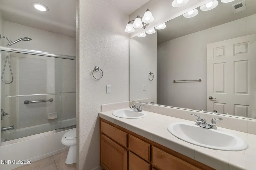 1840 Star Pine Reno NV 89523