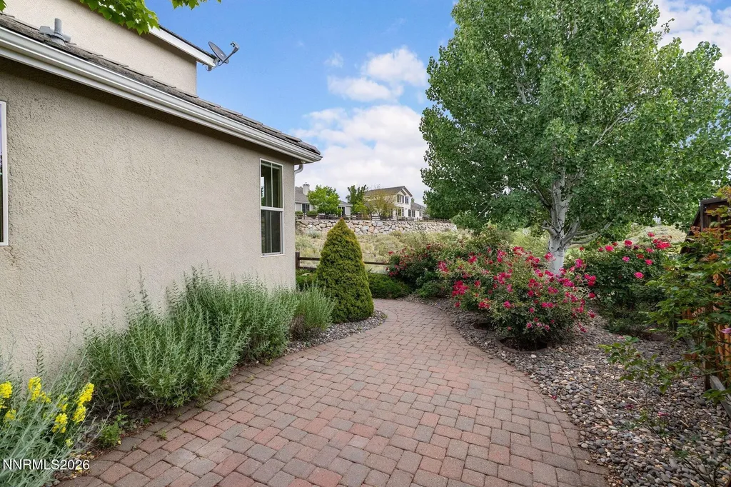 1840 Star Pine Reno NV 89523