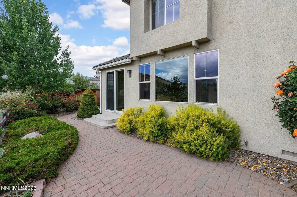 1840 Star Pine Reno NV 89523