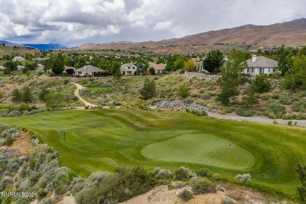 1840 Star Pine Reno NV 89523