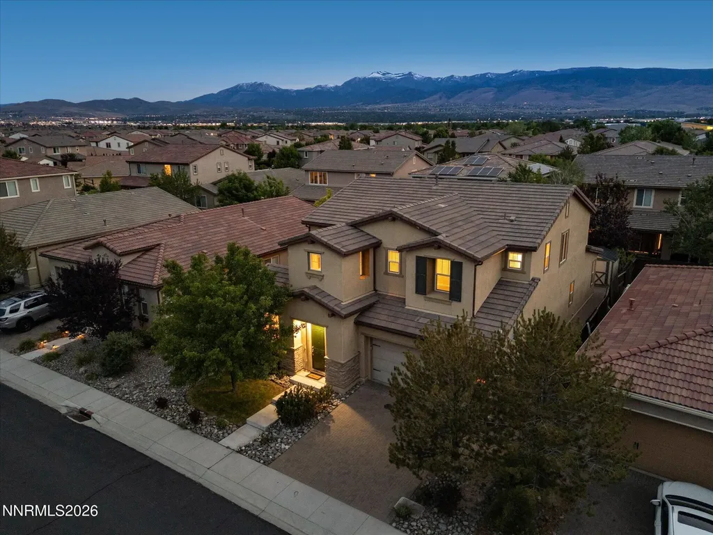 9335 Lost Valley Reno NV 89521