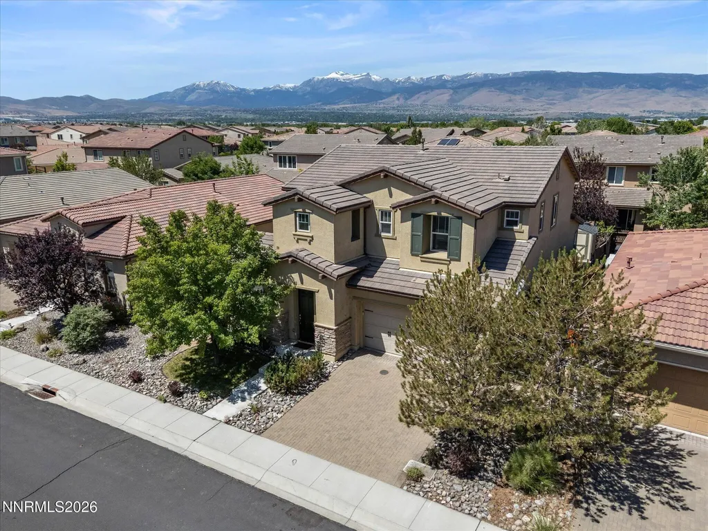 9335 Lost Valley Reno NV 89521