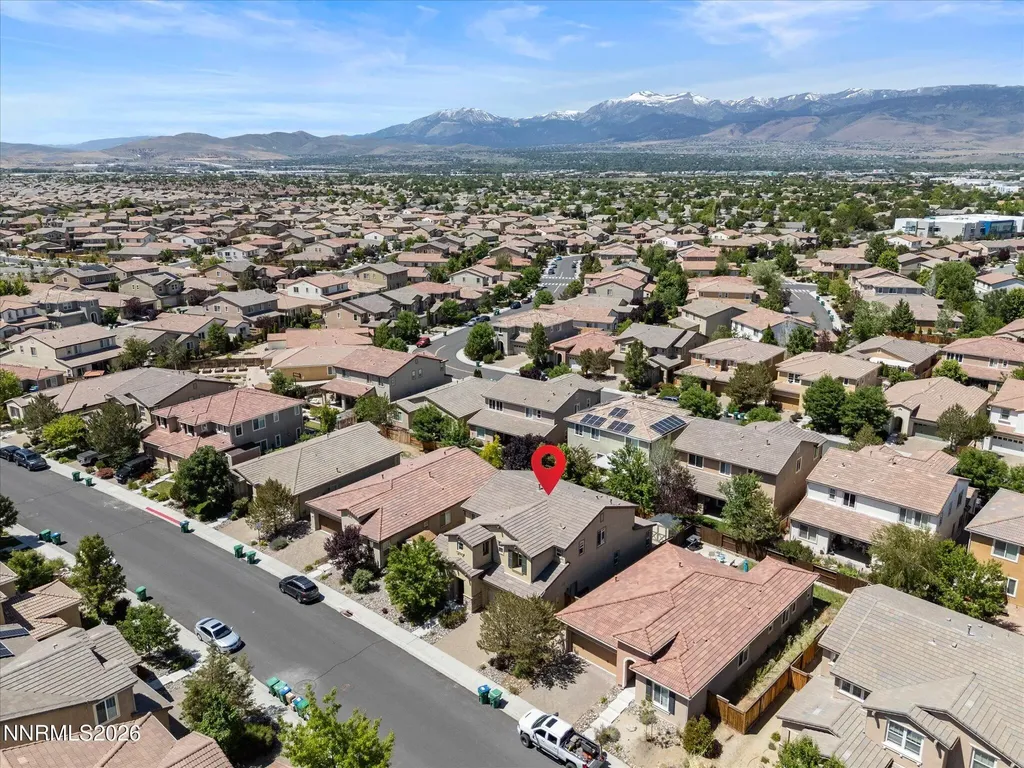 9335 Lost Valley Reno NV 89521