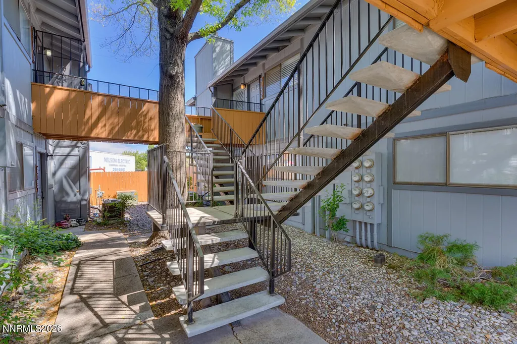 2193 Kietzke Reno NV 89502