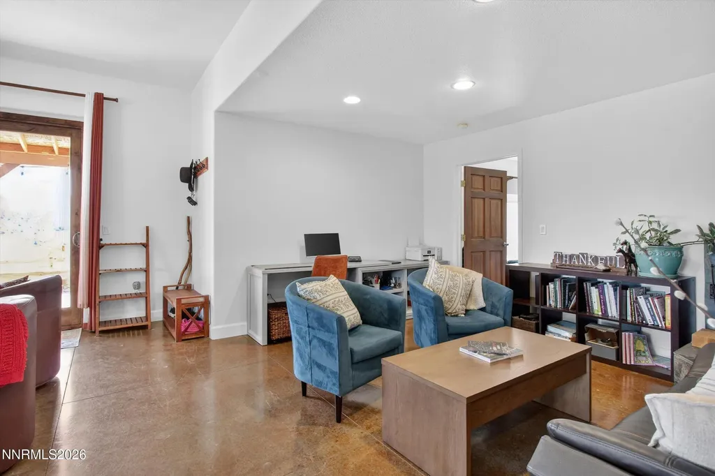 200 Curnow Canyon Reno NV 89510