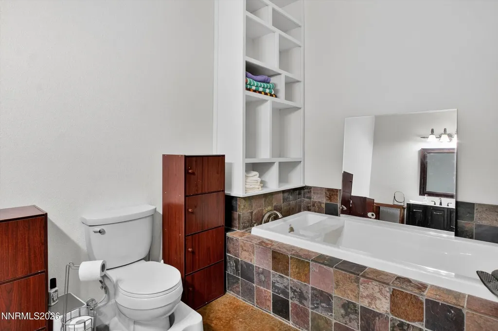 200 Curnow Canyon Reno NV 89510