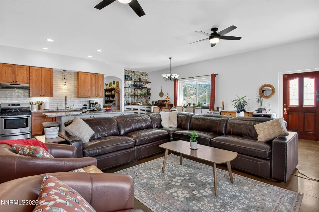 200 Curnow Canyon Reno NV 89510