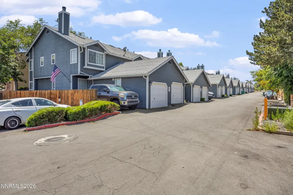 2650 Plumas Reno NV 89509