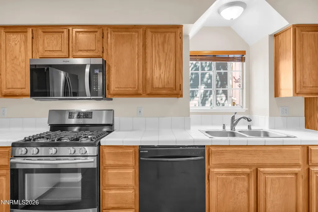 2650 Plumas Reno NV 89509
