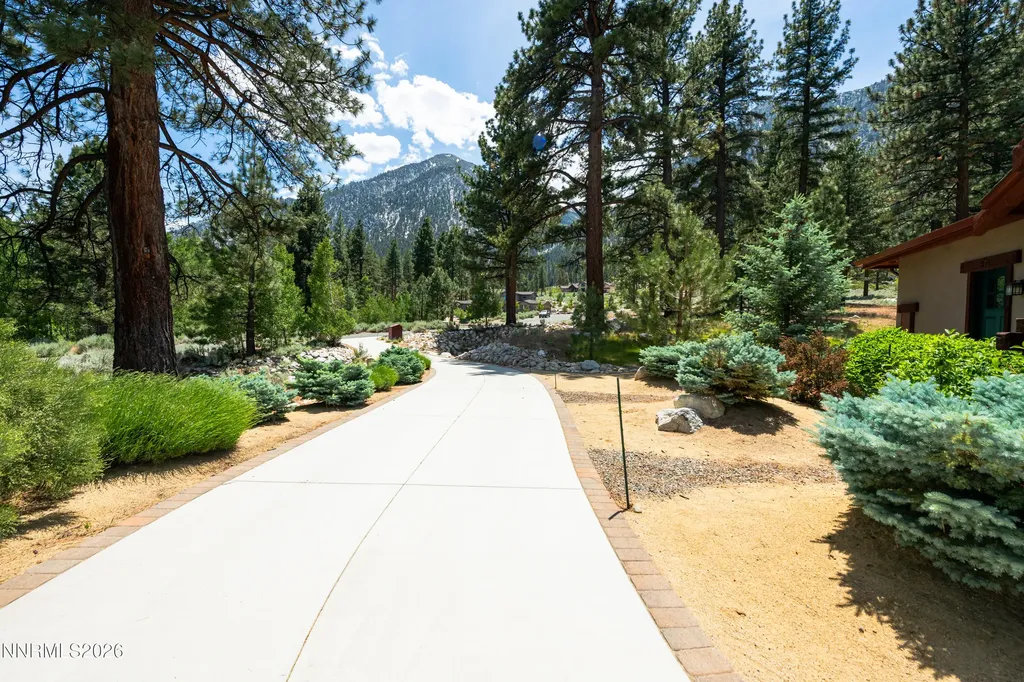 271 Forest Hill Gardnerville NV 89460