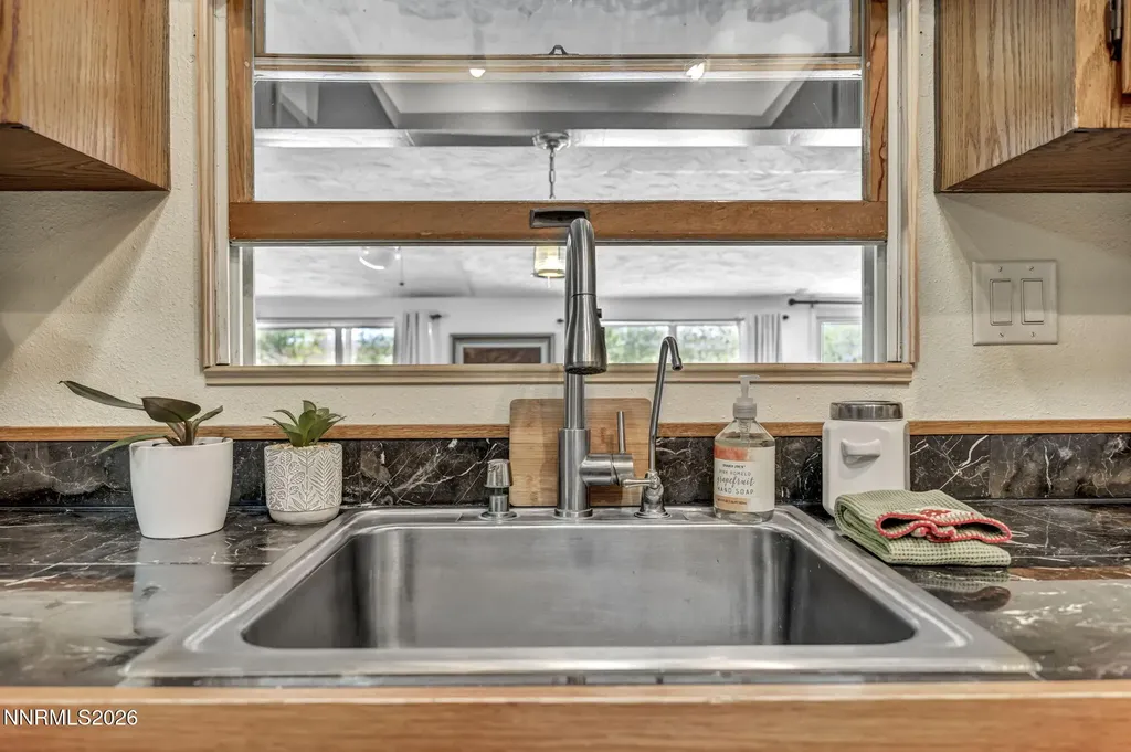 3110 Indian Reno NV 89506