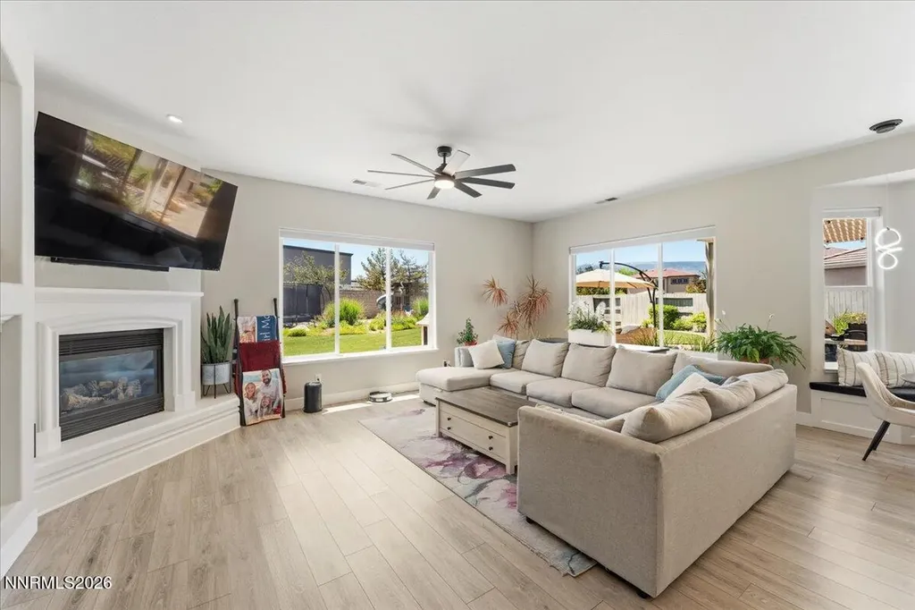 1606 Silverthread Reno NV 89521