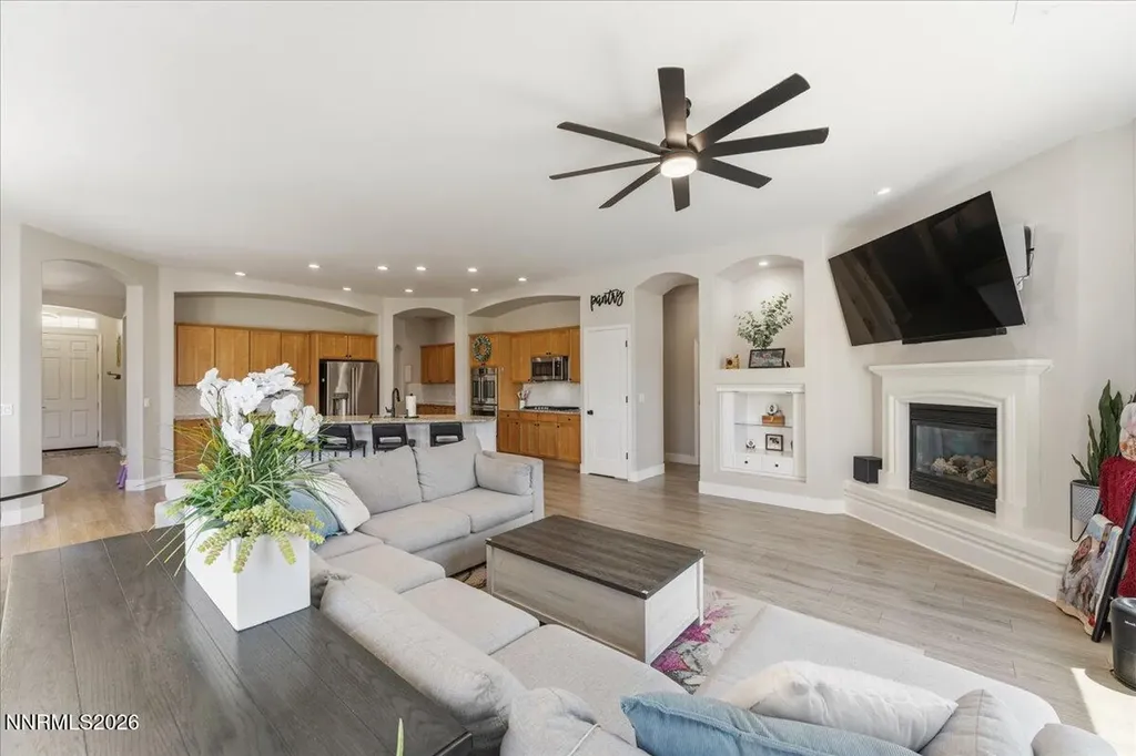 1606 Silverthread Reno NV 89521