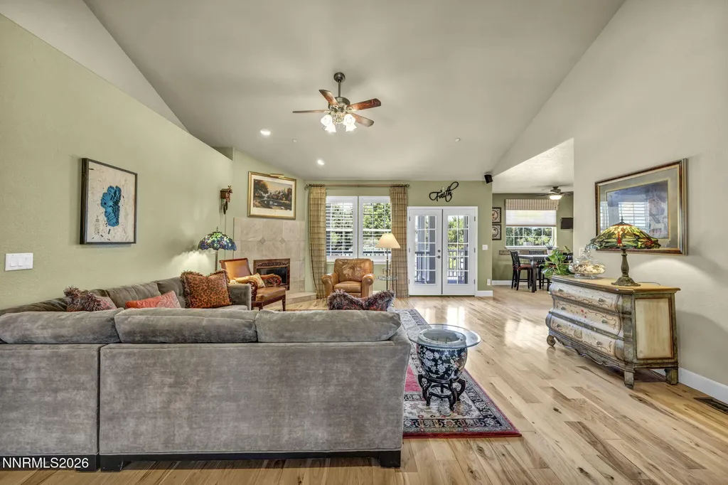 202 Taylor Creek Gardnerville NV 89460