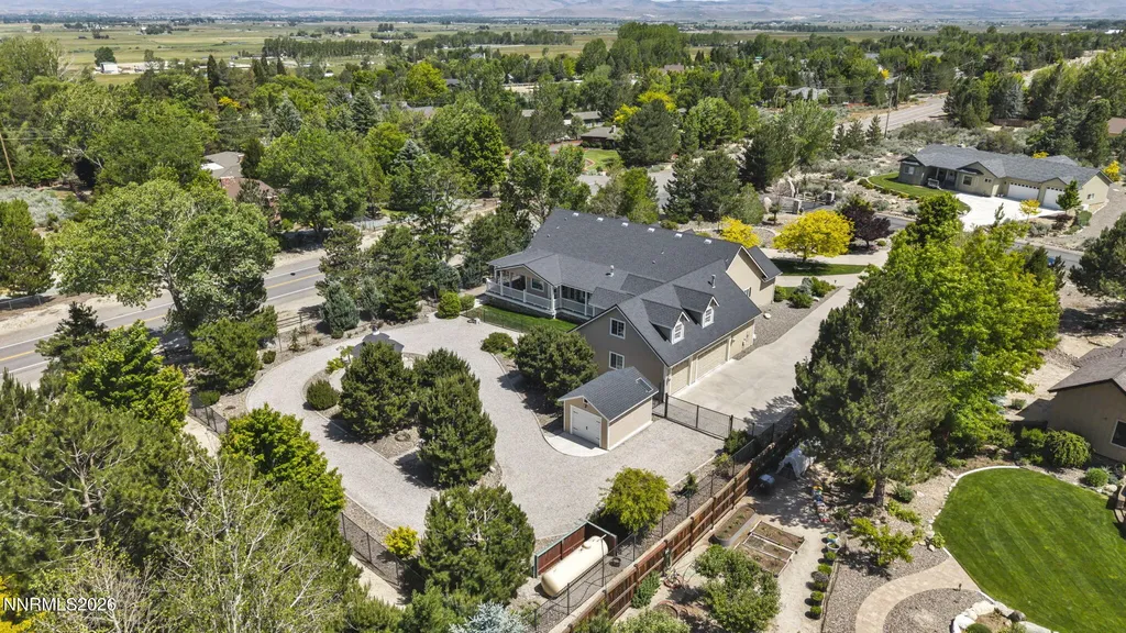 202 Taylor Creek Gardnerville NV 89460