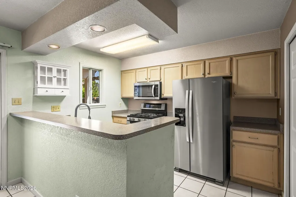 3387 Bonnyview Carson City NV 89701