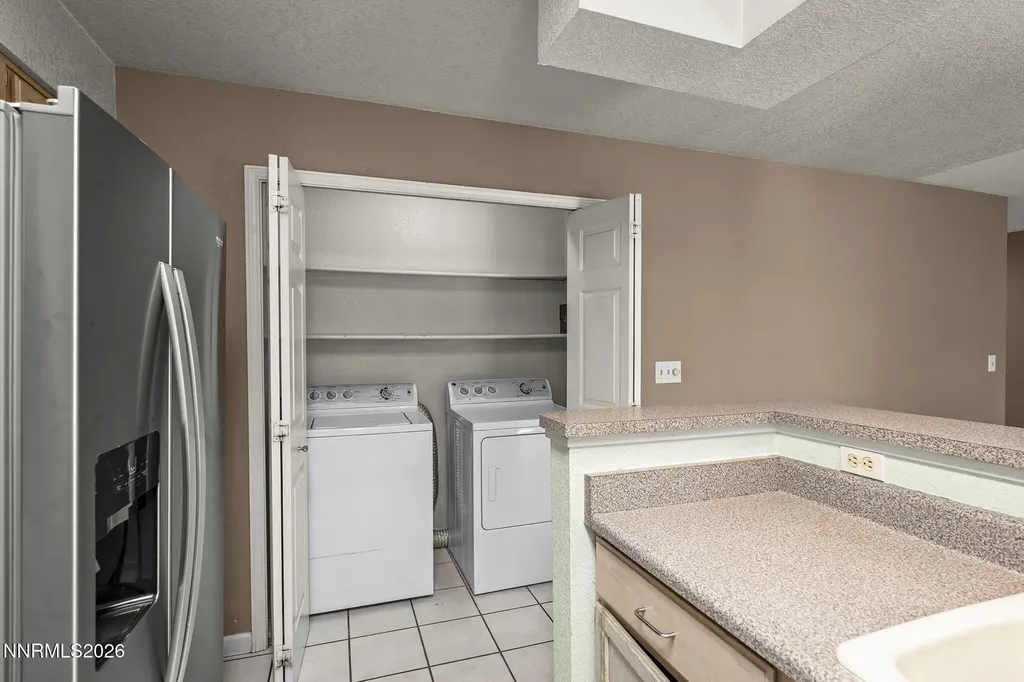 3387 Bonnyview Carson City NV 89701