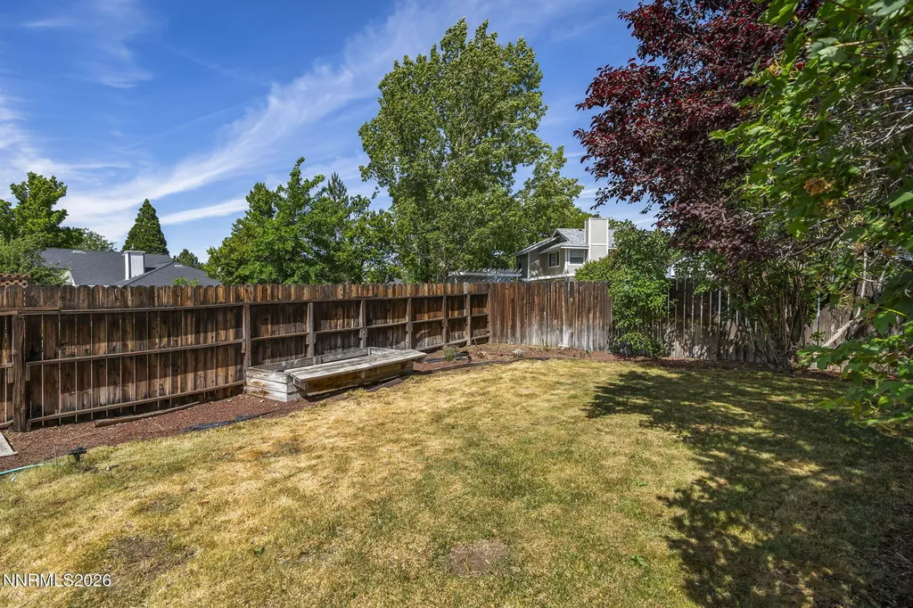 3387 Bonnyview Carson City NV 89701
