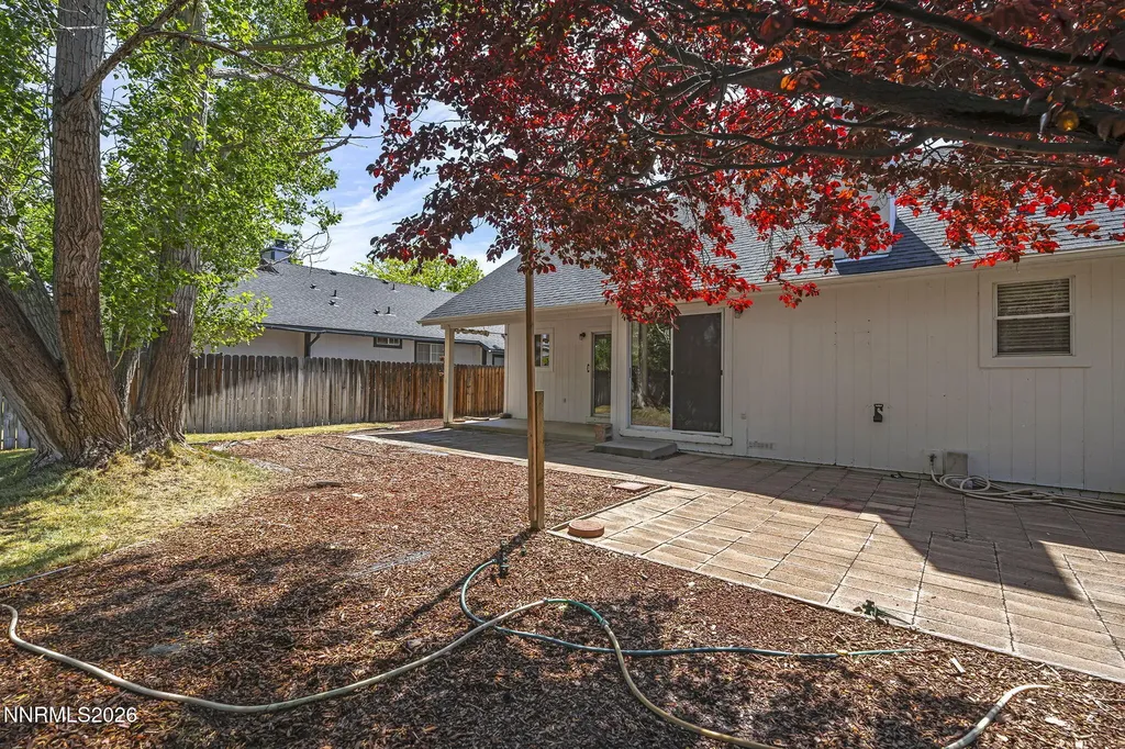 3387 Bonnyview Carson City NV 89701