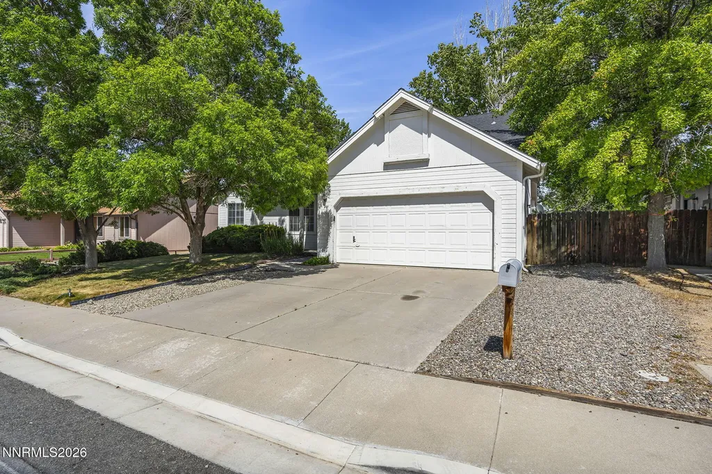3387 Bonnyview Carson City NV 89701