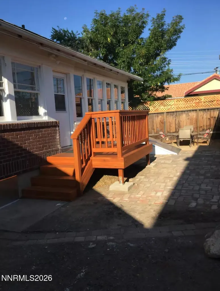 127 Pueblo Reno NV 89502