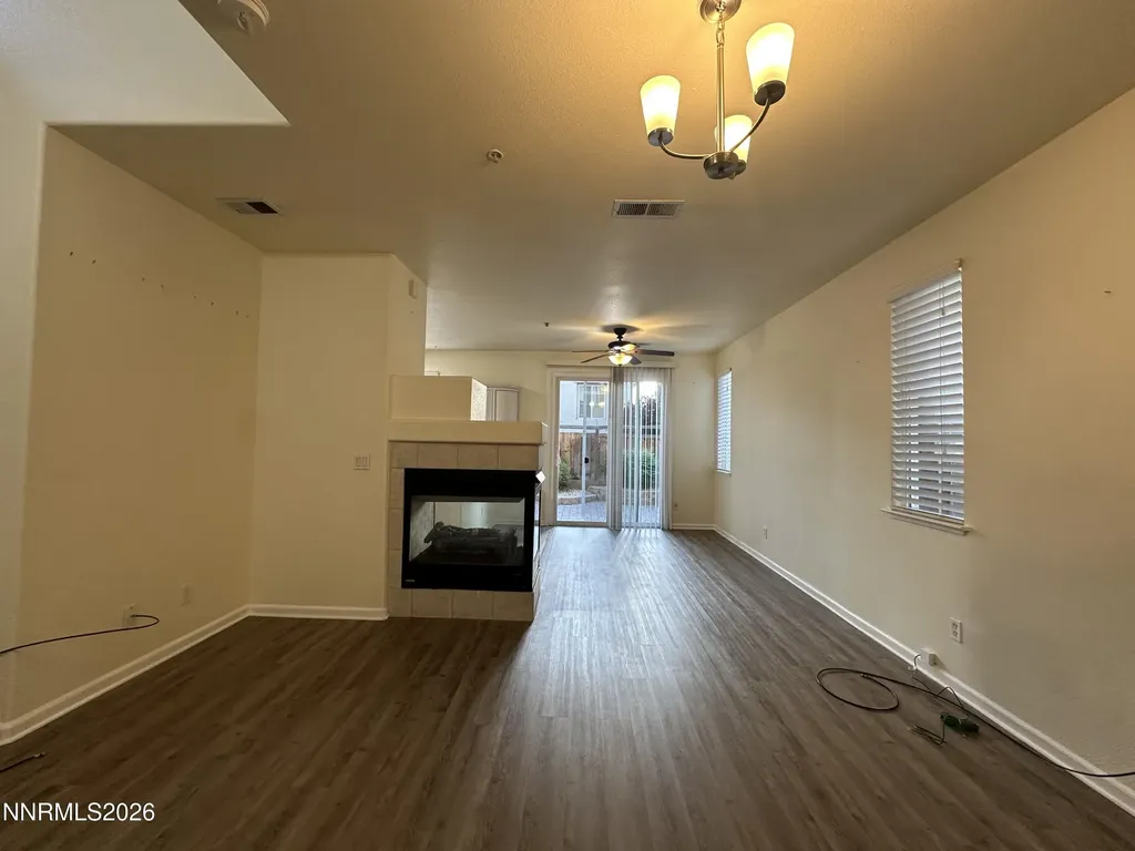 6227 Ingleston Sparks NV 89436