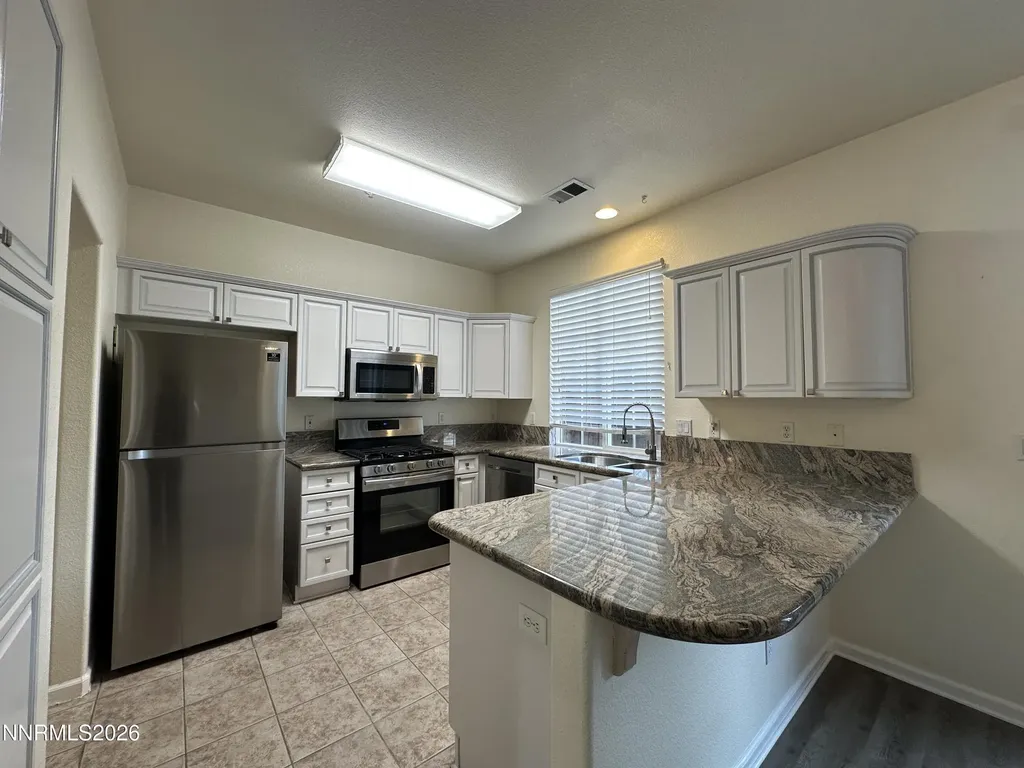 6227 Ingleston Sparks NV 89436