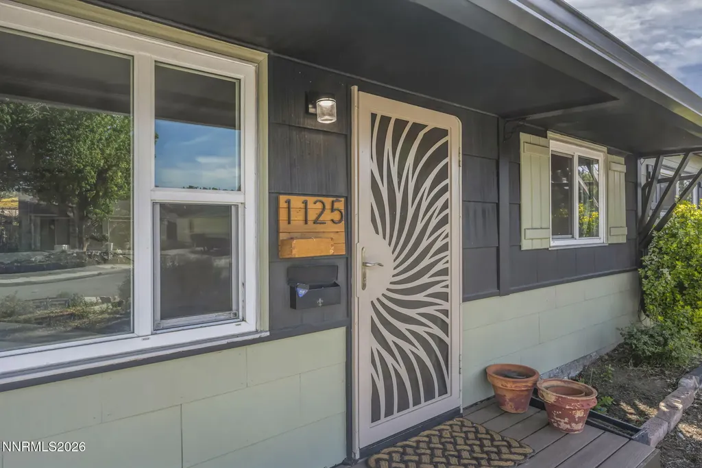1125 Plymouth Sparks NV 89431