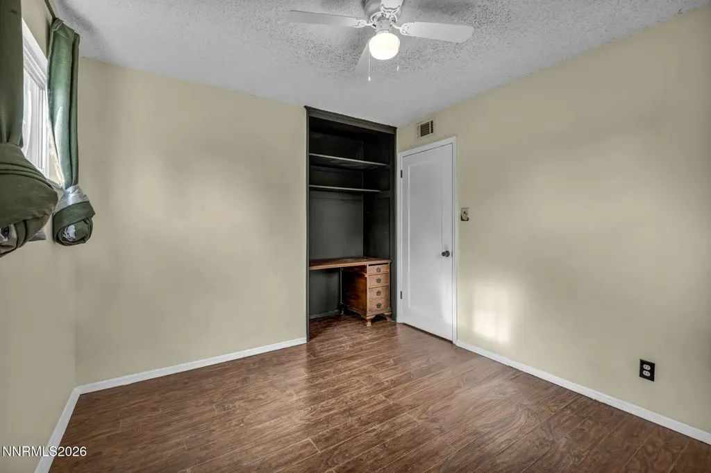 1125 Plymouth Sparks NV 89431
