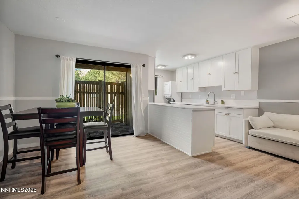 4949 Reggie Reno NV 89502