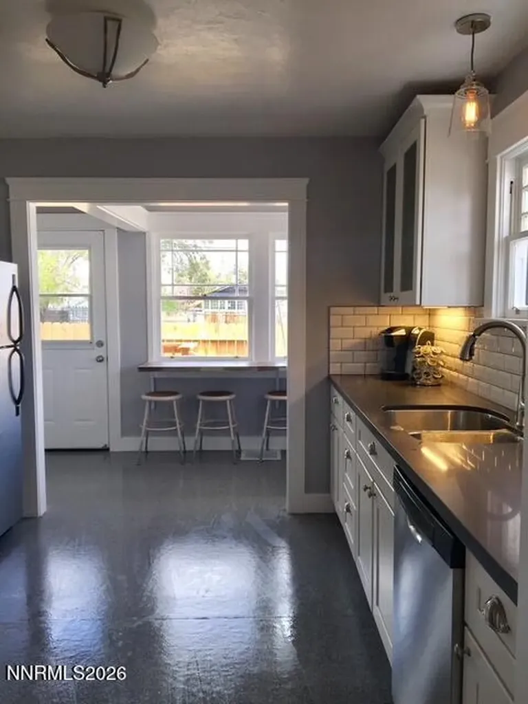 127 Pueblo Reno NV 89502
