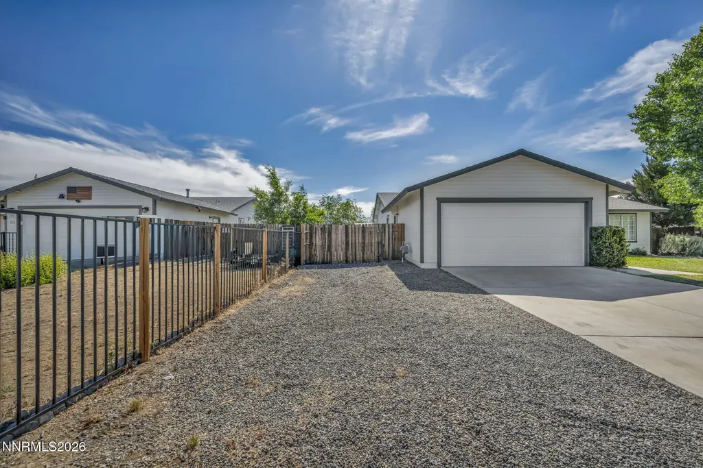 918 Nicole Dayton NV 89403
