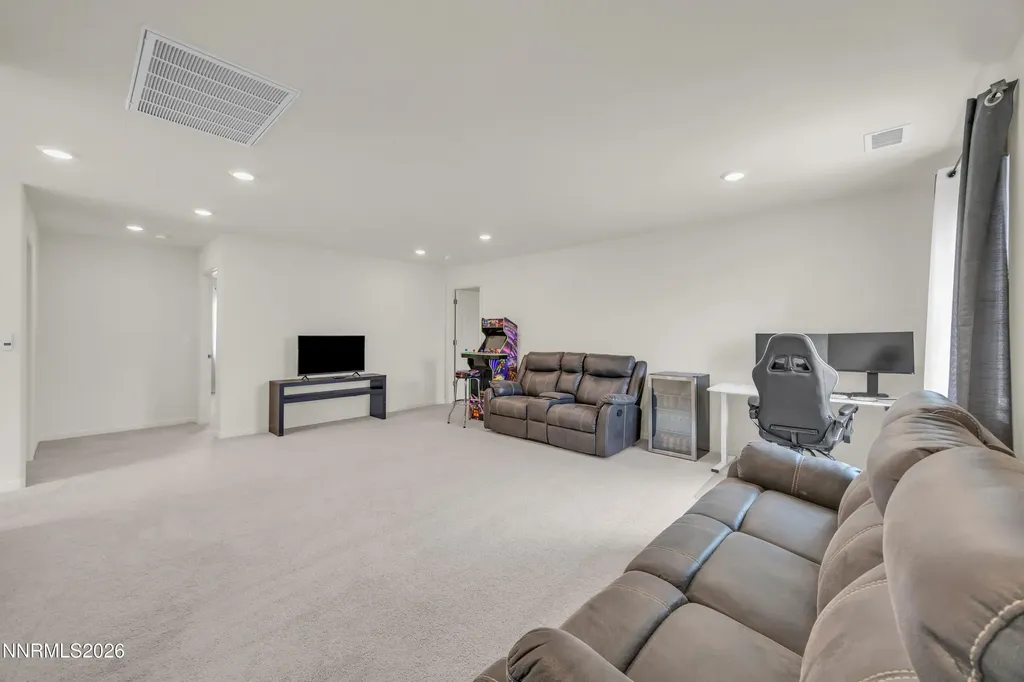 8942 Elk Ravine Reno NV 89506