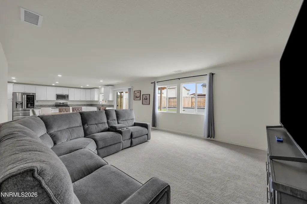 8942 Elk Ravine Reno NV 89506