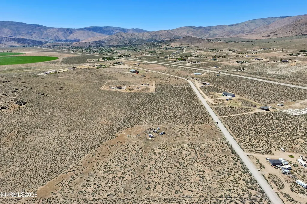 4255 Bosler Wellington NV 89444