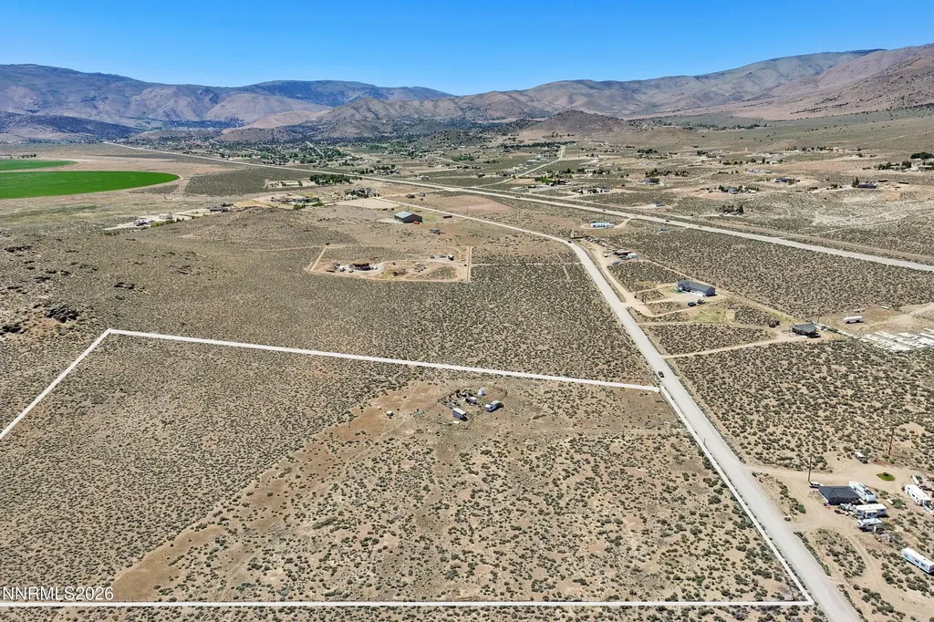 4255 Bosler Wellington NV 89444