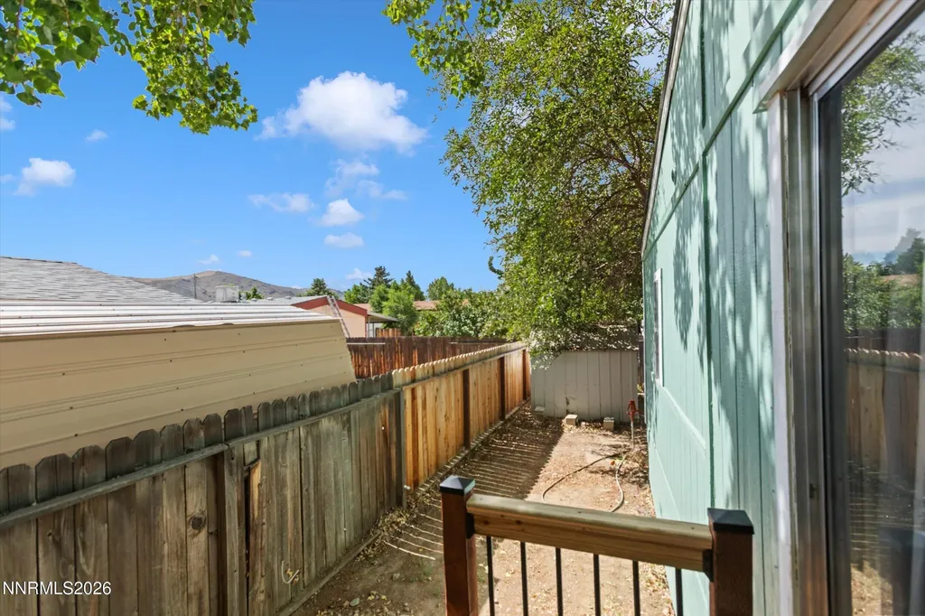1077 Jewell Carson City NV 89701