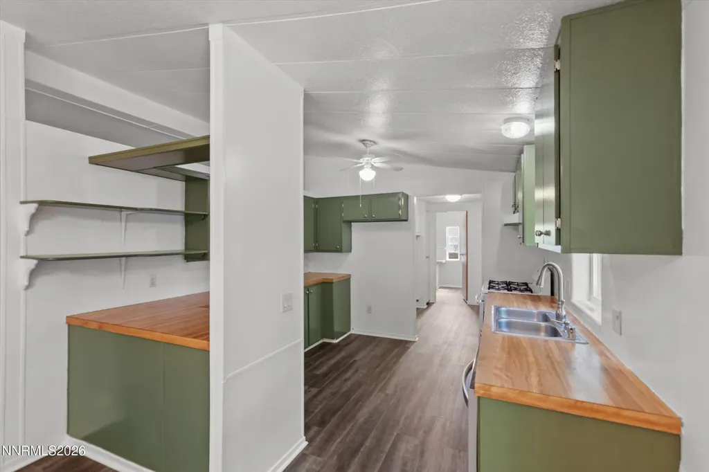 1077 Jewell Carson City NV 89701