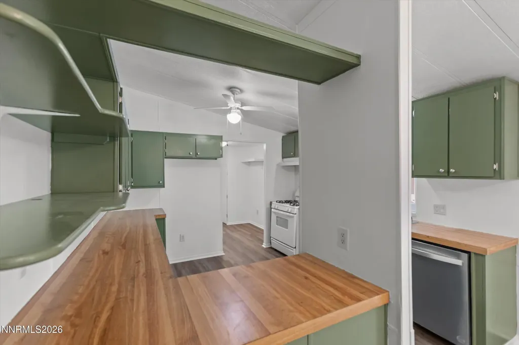 1077 Jewell Carson City NV 89701