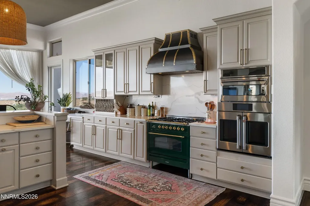 70 Bear Mountain Reno NV 89519