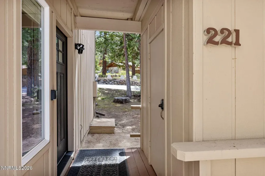321 Ski Incline Village NV 89451