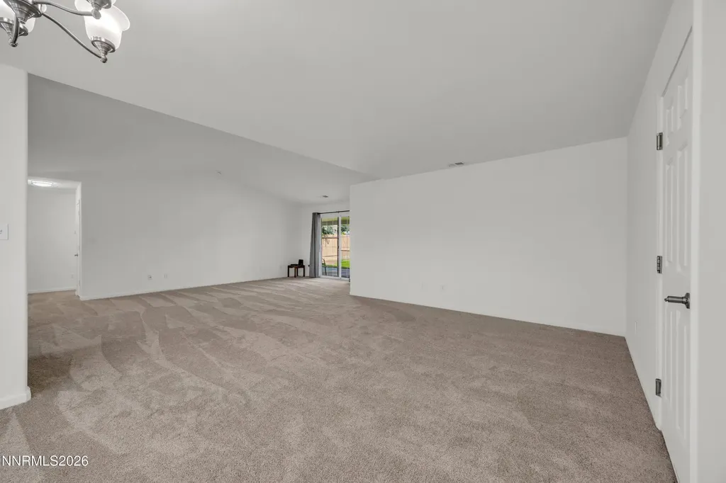 167 Richard Springs Sparks NV 89436
