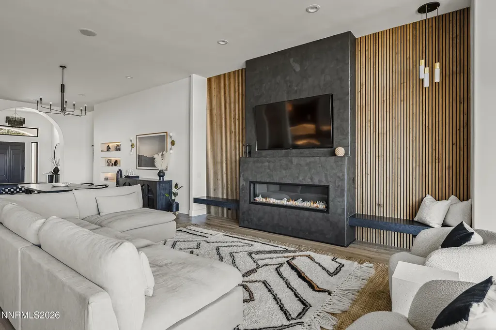 4425 Dant Reno NV 89509