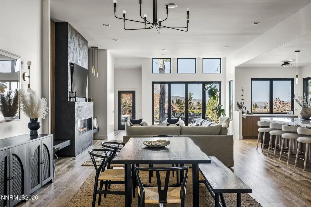 4425 Dant Reno NV 89509