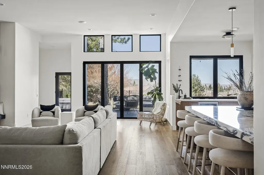4425 Dant Reno NV 89509