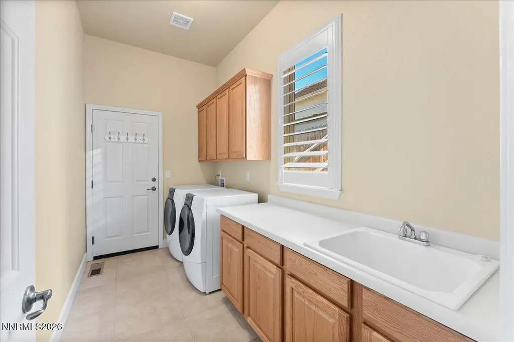 3502 Painted Vista Reno NV 89511