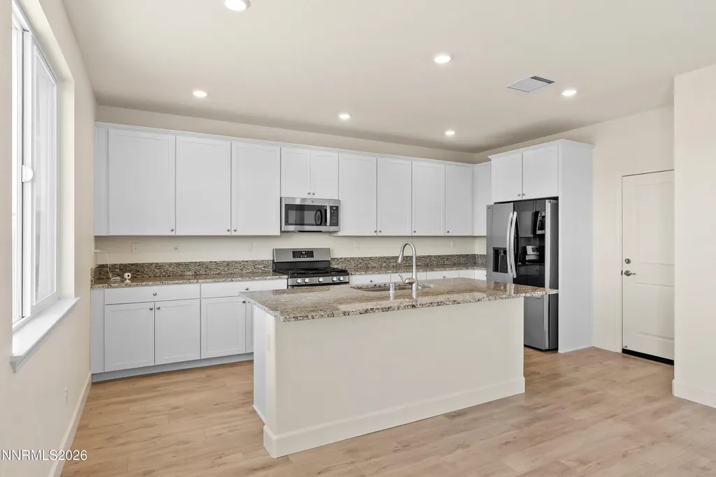 2234 Great Bluffs Sparks NV 89436