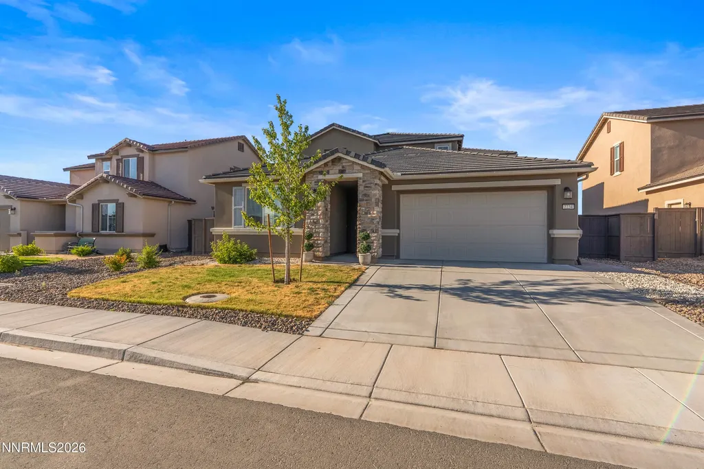 2234 Great Bluffs Sparks NV 89436