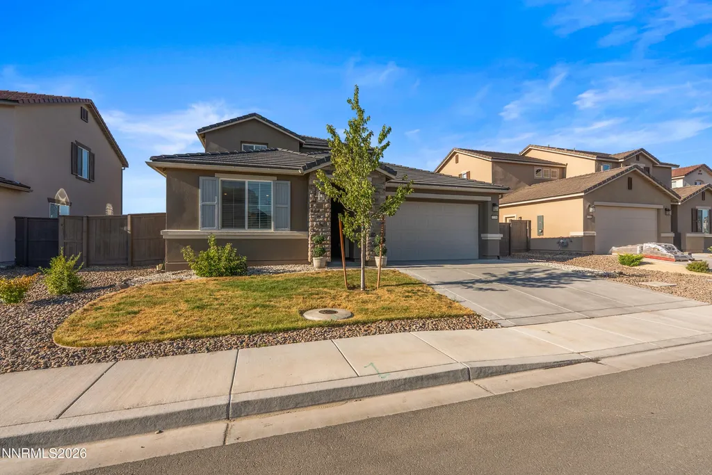 2234 Great Bluffs Sparks NV 89436