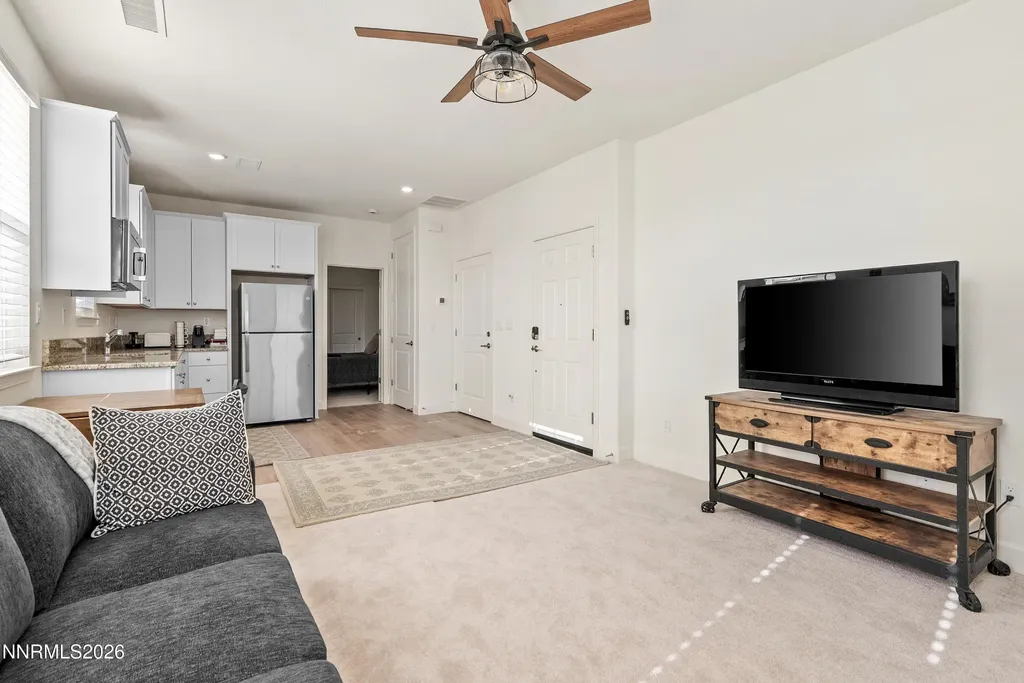 2234 Great Bluffs Sparks NV 89436